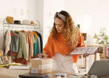 Empreendedorismo digital: 7 em cada 10 PMEs online são compostas por apenas uma pessoa