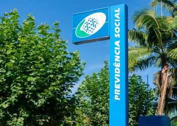 Governo lançará cartão virtual para beneficiários do INSS com clube de vantagem