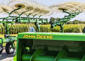 Lucro da Deere & Co sobe 36% no 2º trimestre fiscal de 2023, para US$ 2,86 bilhões