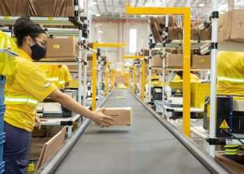 Mercado Livre reforça categoria de moda e digitalização de lojistas no Brás