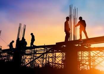 Abramat corta projeção de faturamento da indústria de materiais e prevê queda de 2,3%