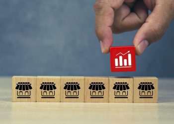 Franquias crescem 17,2% puxadas por recuperação do turismo e demanda por serviços