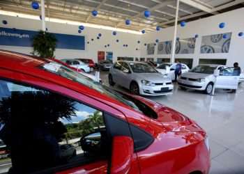 Talvez programa de redução de preço dos carros saia hoje à tarde, diz Lula