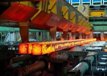 Produção brasileira de aço bruto recua 5,5% em maio ante igual mês de 2022