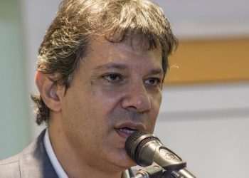 Anúncio de programa automotivo deverá ser feito ainda hoje, afirma Haddad