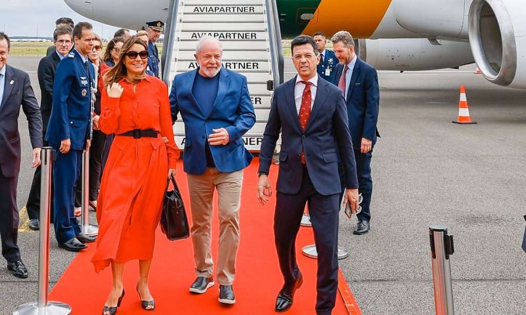 Ao lado de Lula, Von der Leyen diz esperar fim de divergências para acordo com Mercosul