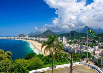 Turismo tem maior faturamento em maio desde 2014, diz CNC