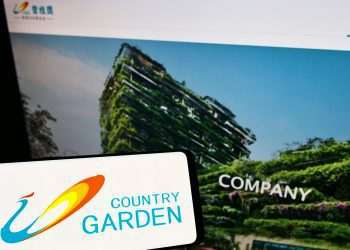 Incorporadora chinesa Country Garden se afunda em crise de dívida