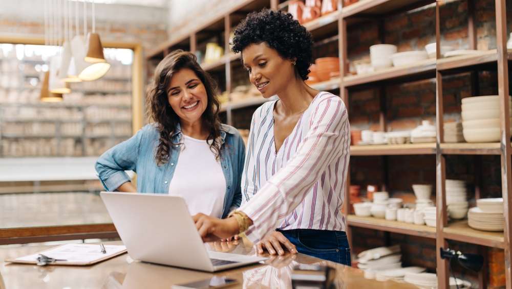 Mulheres representam em média 45% dos MEIs com CNPJs ativos