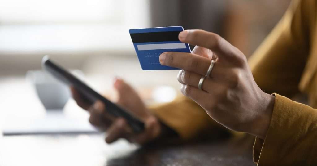 Setor de cartões lança parcelamento de dívida total do cartão de crédito