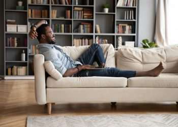 Pause esta leitura e vá aproveitar o que a vida pode oferecer de melhor