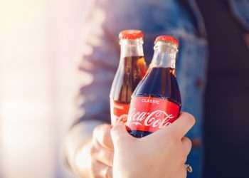 Coca-Cola é a marca mais escolhida pelos brasileiros no consumo fora de casa