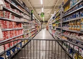 Preço da cesta básica cai em 16 de 17 capitais pesquisadas pelo Dieese