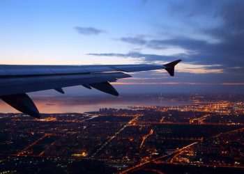 Abear: impacto da aviação no turismo contribuiu com R$ 78 bi para PIB brasileiro em 2022