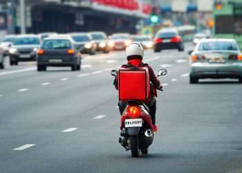 Delivery é principal responsável por crescimento do consumo fora do lar no 1º semestre