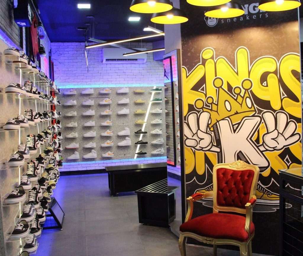 Kings inaugura loja na Rocinha, a primeira unidade da marca em uma comunidade