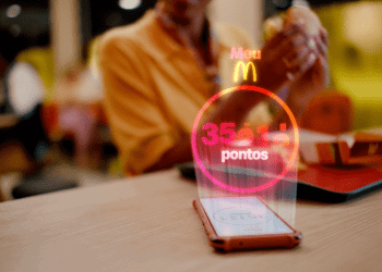 O McDonald’s lançou um programa de fidelidade que vai permitir que consumidores de todo o país acumulem pontos e troquem por seus produtos favoritos em todos os restaurantes da rede.