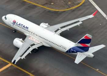 Latam triplica oferta doméstica no Galeão a partir de janeiro após restrição ao Santos Dumont