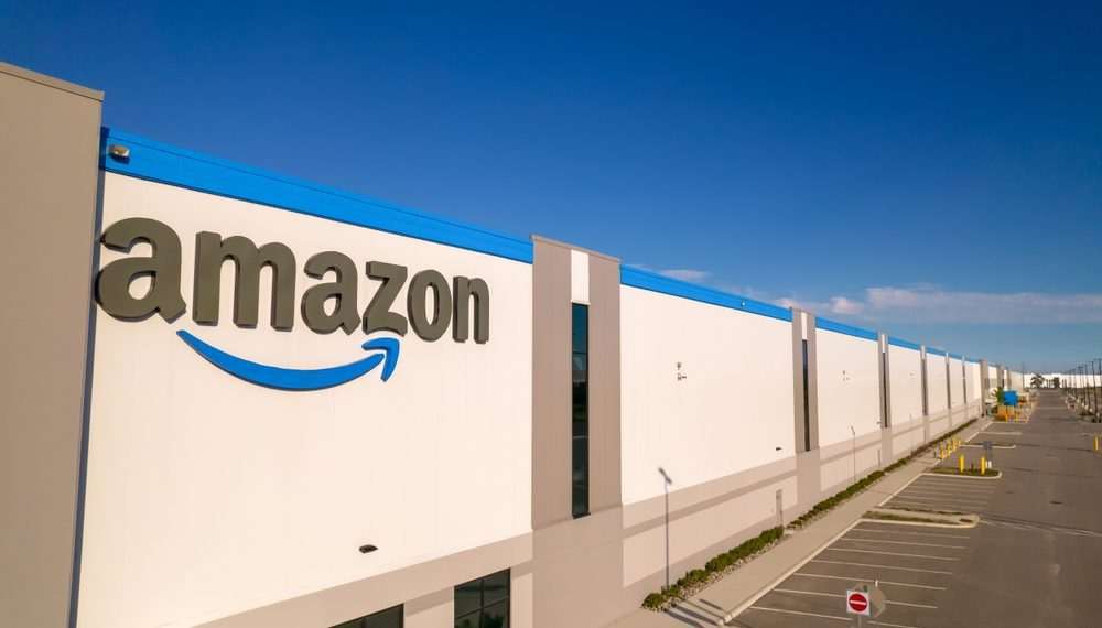 Amazon e Humain investirão mais de US$ 5 bi para acelerar adoção de IA na Arábia Saudita