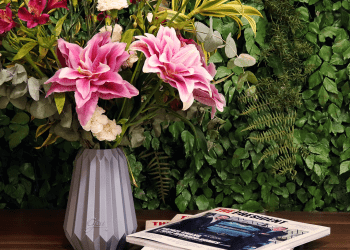 Giuliana Flores promove clube de assinaturas com conteúdo para amantes de flores