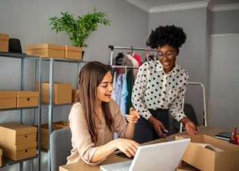 Amazon Brasil promove ações para alavancar vendas de PMEs na Black Friday