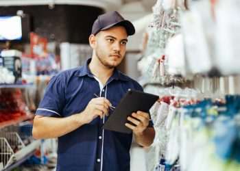 Lojistas do Rio esperam alta de 6% nas vendas para o Natal