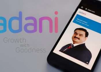 Indiano cuja fortuna encolheu US$ 80 bi em 2023 volta a ser o homem mais rico da Ásia