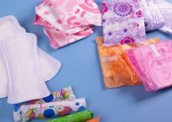 Farmácia Popular começa a distribuir absorventes gratuitos