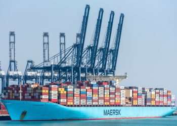 Maersk evitará Mar Vermelho e Golfo de Áden 'no futuro previsível', após ataques rebeldes