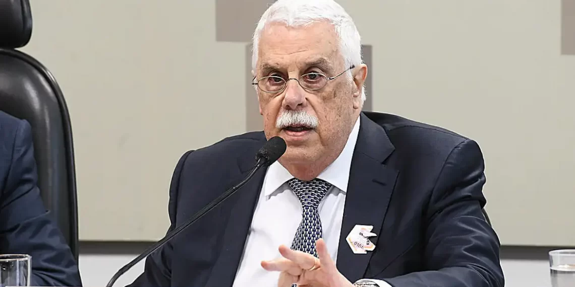 Morre Affonso Celso Pastore, economista e ex-presidente do BC, aos 84 anos