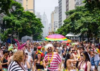 Carnaval influencia economia, mas tem pouco impacto sobre o turismo na capital paulista