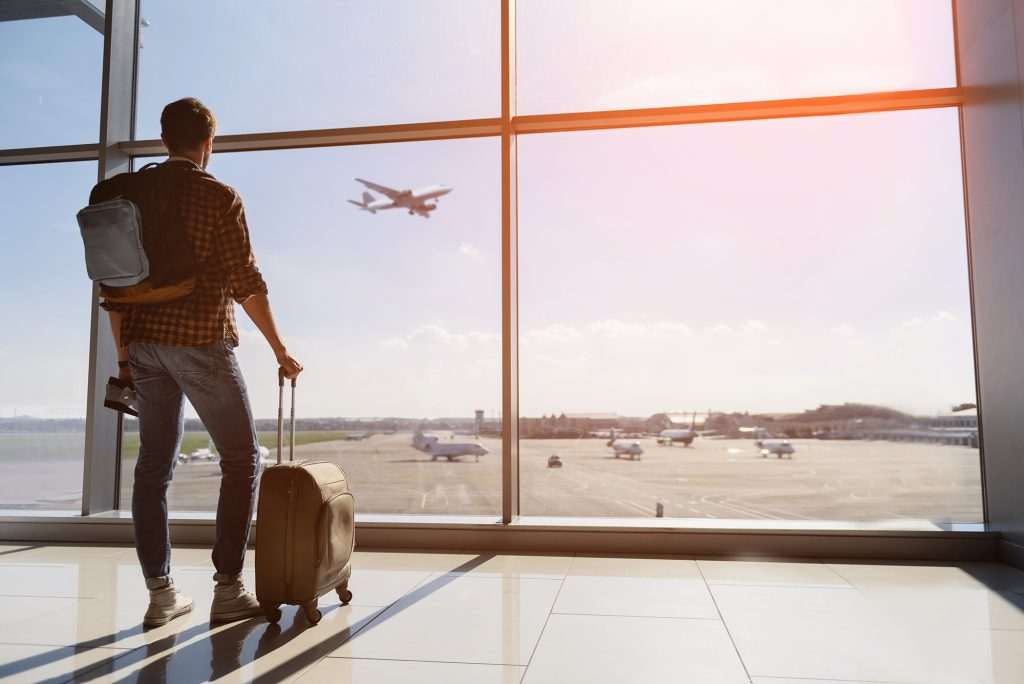 Tráfego de passageiros aéreos no Brasil subiu 14,7% em 2023 na comparação anual