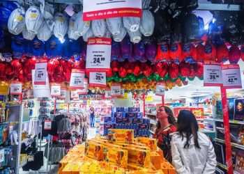 Americanas abre mais de 6 mil vagas temporárias para Páscoa em todo o Brasil