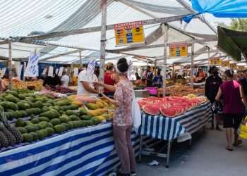 Cenoura, batata, banana, laranja ficaram mais caras em janeiro
