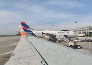 Com greve na Argentina, Latam e Gol cancelam voos para país vizinho