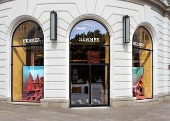 Hermès é alvo de ação por restringir venda da Birkin