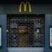 McDonald's suspende operações em alguns restaurantes no mundo por problemas tecnológicos