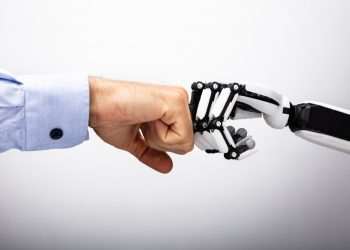 Presidente do BB defende foco em evolução tecnológica 'sem abrir mão das pessoas'