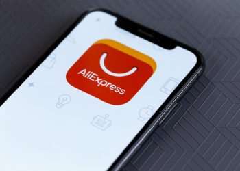 UE abre investigação contra Aliexpress, do Alibaba, por conteúdo ilegal