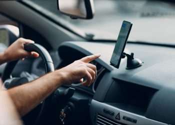 Governo apresenta PL com hora mínima e contribuição previdenciária para motorista de app