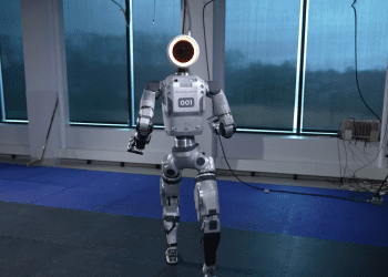 Novo robô humanoide da Boston Dynamics faz contorcionismos dignos de "O Exorcista"