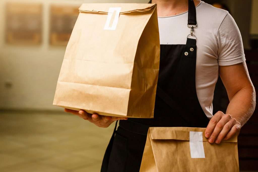 10 dicas de como trabalhar com delivery e garantir o sucesso do negócio