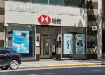 a Volvo também disse estar "vulnerável às tarifas"