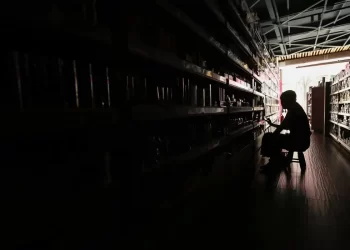 Associação de Restaurantes inicia ação coletiva contra Enel por apagão em São Paulo