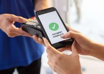 Wake e Adyen se unem para desenvolver tecnologias de pagamento para o varejo