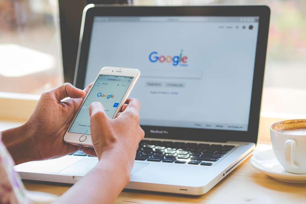 Google reformula IA após erros gerarem respostas absurdas em mecanismo de buscas