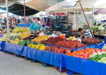 Batata, banana, laranja e melancia estão mais baratas, segundo a Conab