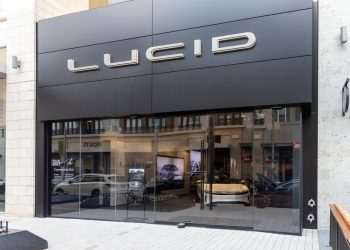 Lucid Group demitirá 400 funcionários em reestruturação