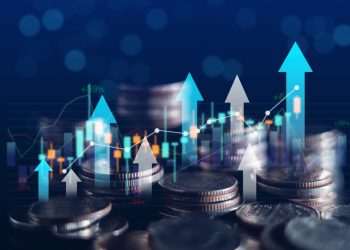 Economia cresce 0,8% no primeiro trimestre e acumula 2,5% em 12 meses