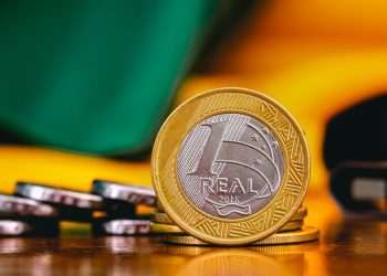 Copom aponta para aumento da Selic em 1 ponto em março